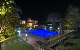 Villa Elina Luxury Residence